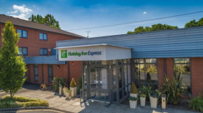  Holiday Inn Express Preston South, an IHG Hotel  Престон